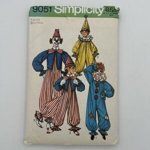 Vintage 1970 Size 6/8 Kids QClown Costume Sewing Pattern Simplicity 9051